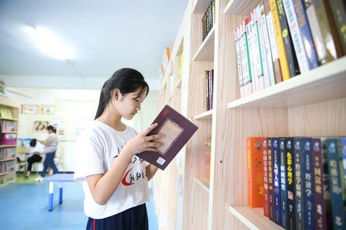 国家级计算机无人机雷达武器材料文‬化教‬育旅‬游《中国军转民》期刊杂志：论文发表征投稿