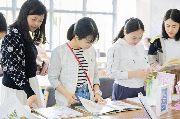 哲学期刊杂志发表论文投稿：《现代哲学》，双月