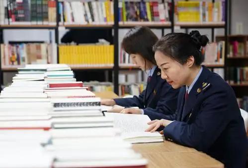 解析经济管理教育《大江周刊》期刊杂志：介绍及论文发表投稿指南
