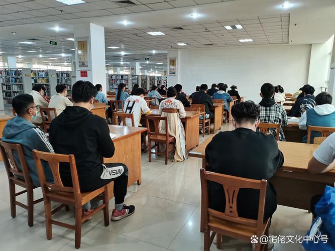 经济全球化经济文化教育企业《创新时代》期