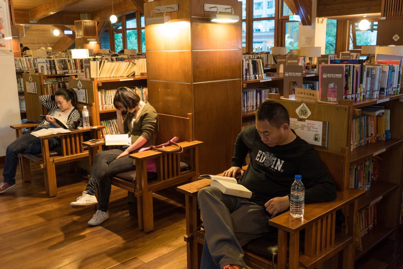 职称晋升之路：中高级农经师/经济师论文投稿发表策略解析